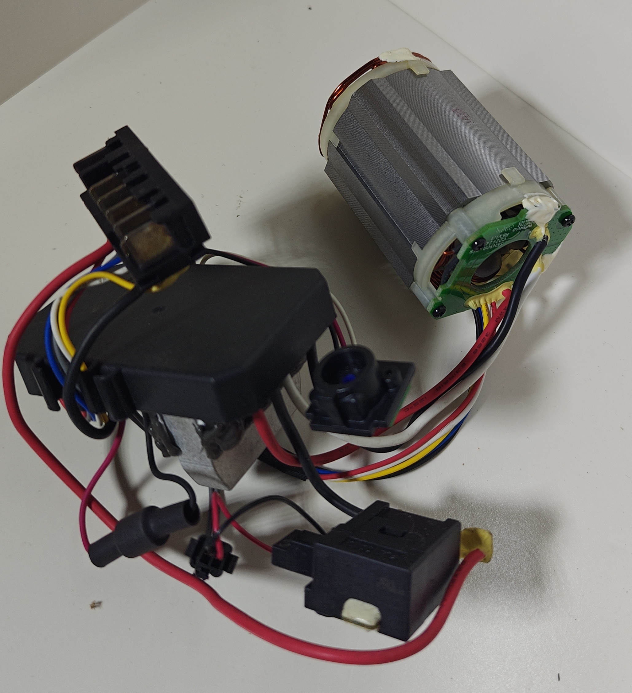 197dcb4464f166e34de1bdff44a3d1ba